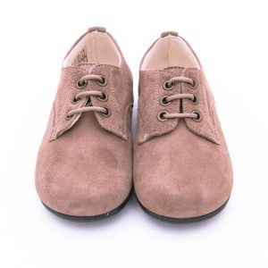 Zapato inglés ante con cierre de cordones y suela de goma